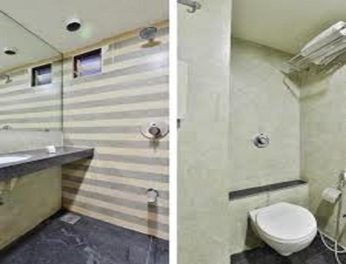 Hotel Dreamland Vadodara Exterior photo